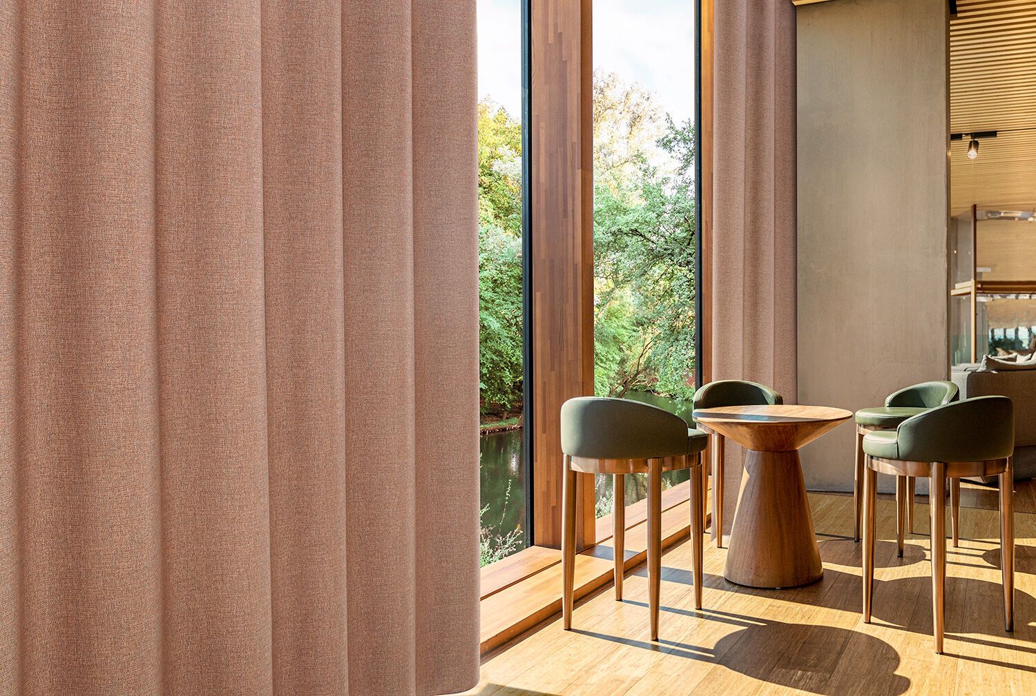 Ellis - 8079.13 - Curtains - Vescom - Kube Contract