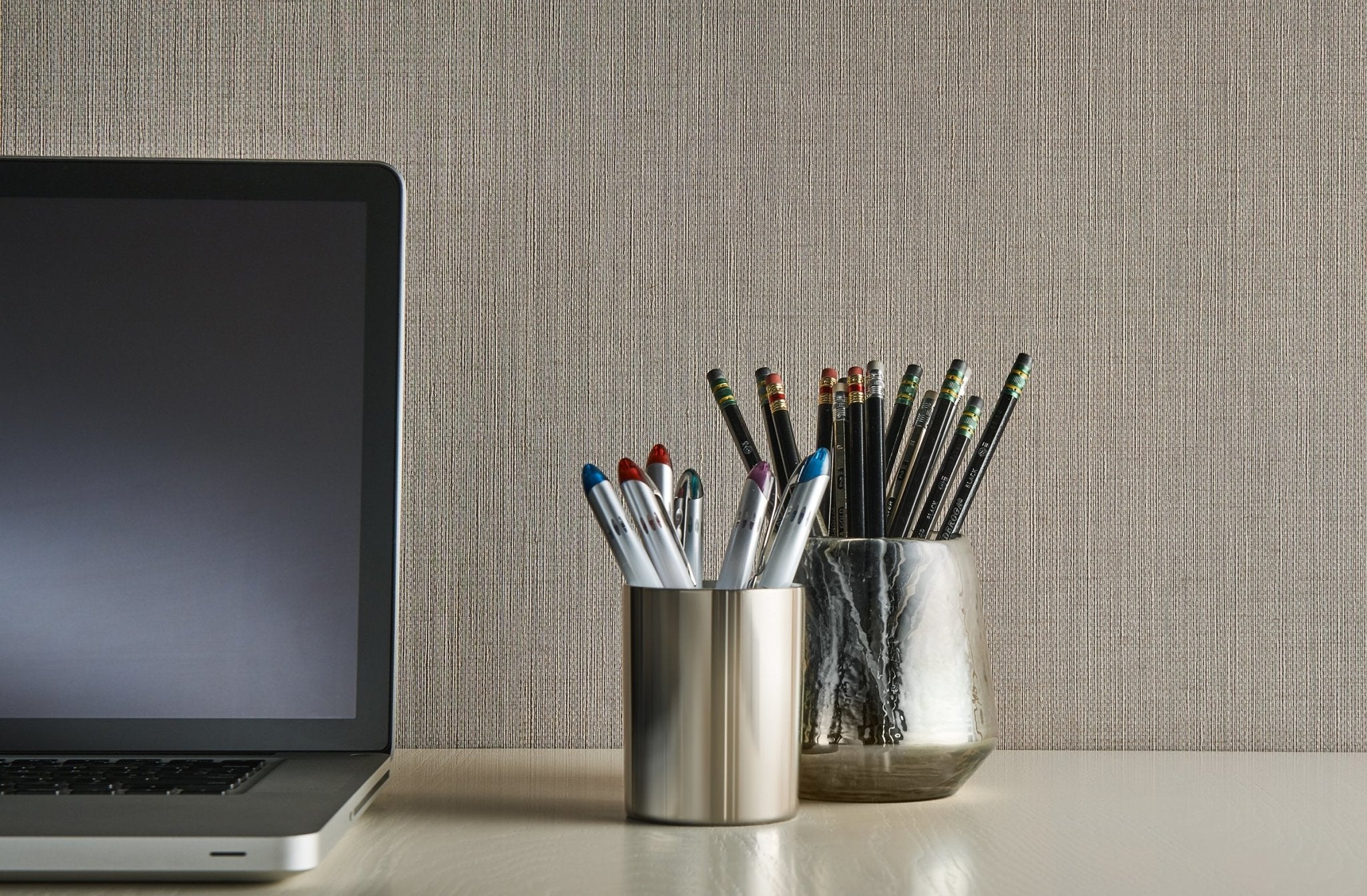 Raising Cain - Y47345 - Wallcovering - Vycon - Kube Contract